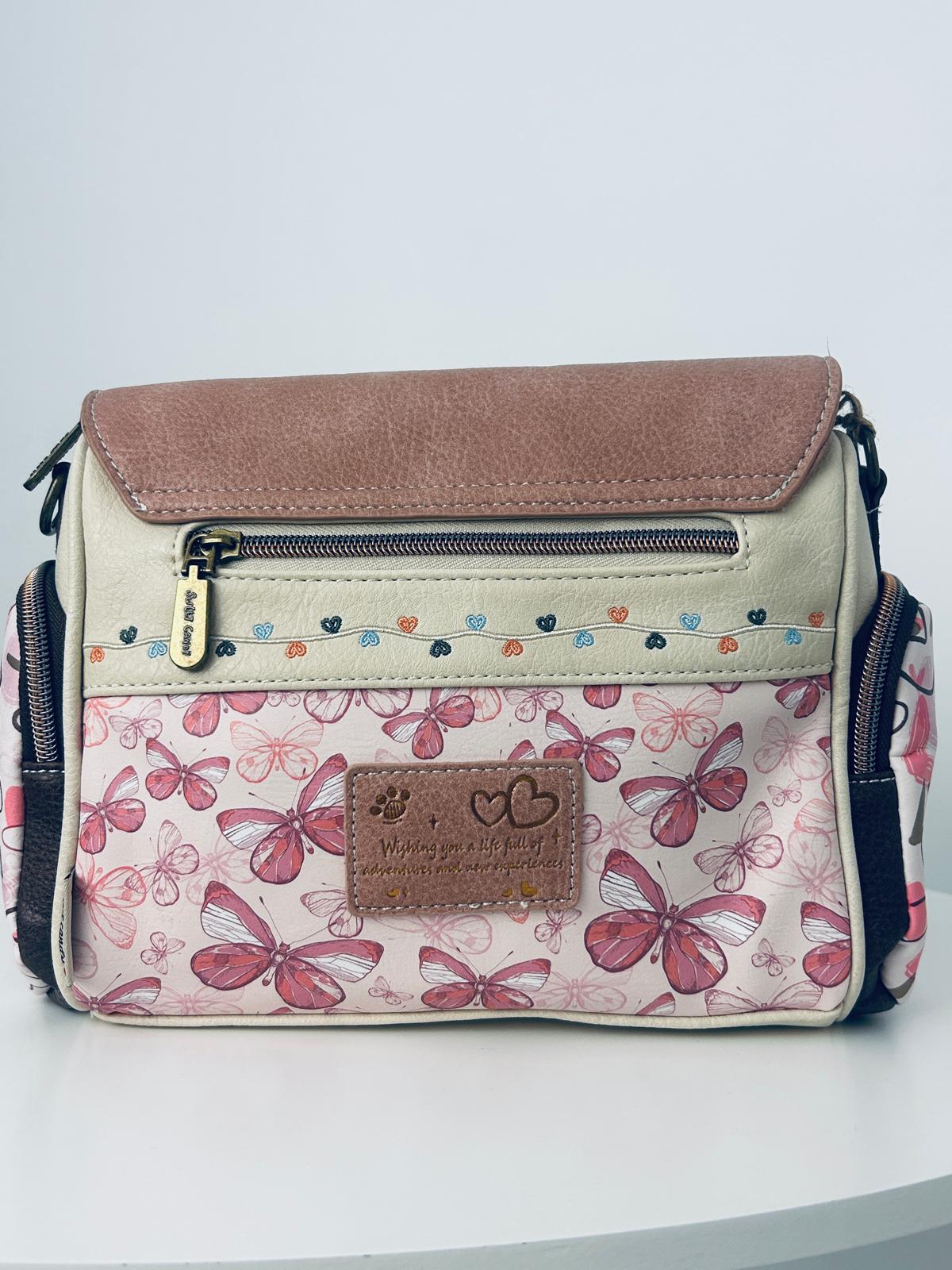 Geanta crossbody cu 3 buzunare exterioare cu fermoar.