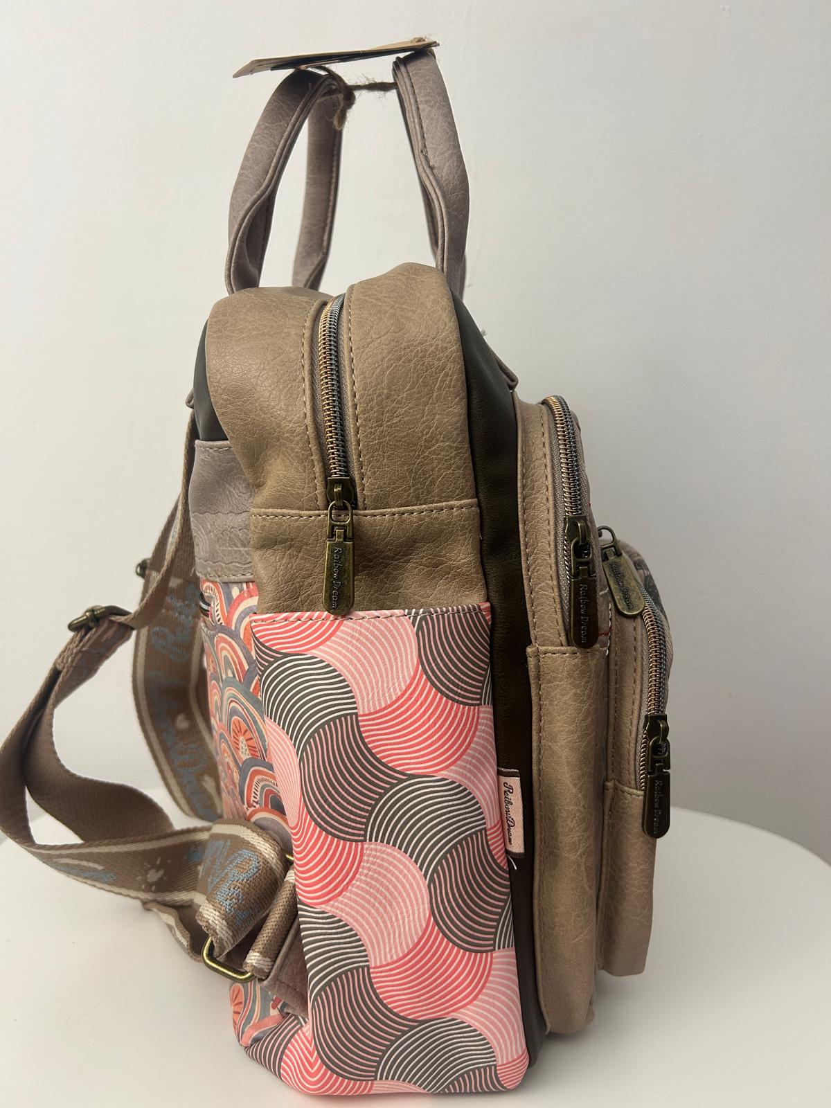 Rucsac cu design vintage original și nou-nouț