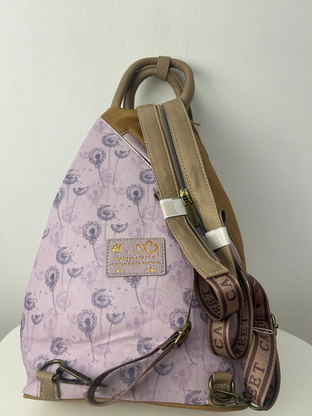 Sweet Candy Anti-Theft Synthetic Doll Backpack for Women with Exterior Pockets and Zippered Straps