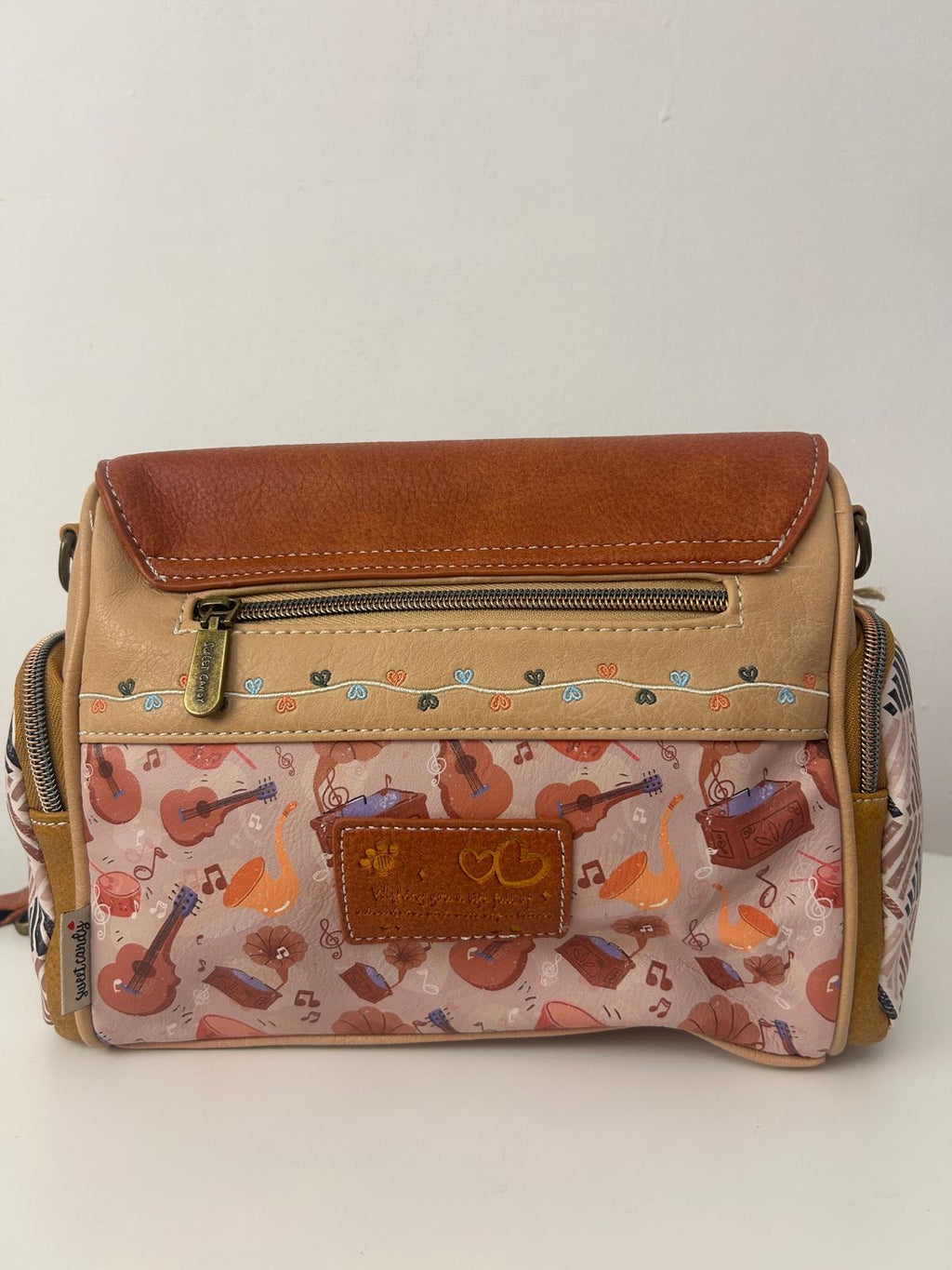 Geantă crossbody sintetică Sweet Candy cu 3 buzunare exterioare cu fermoar pentru femei