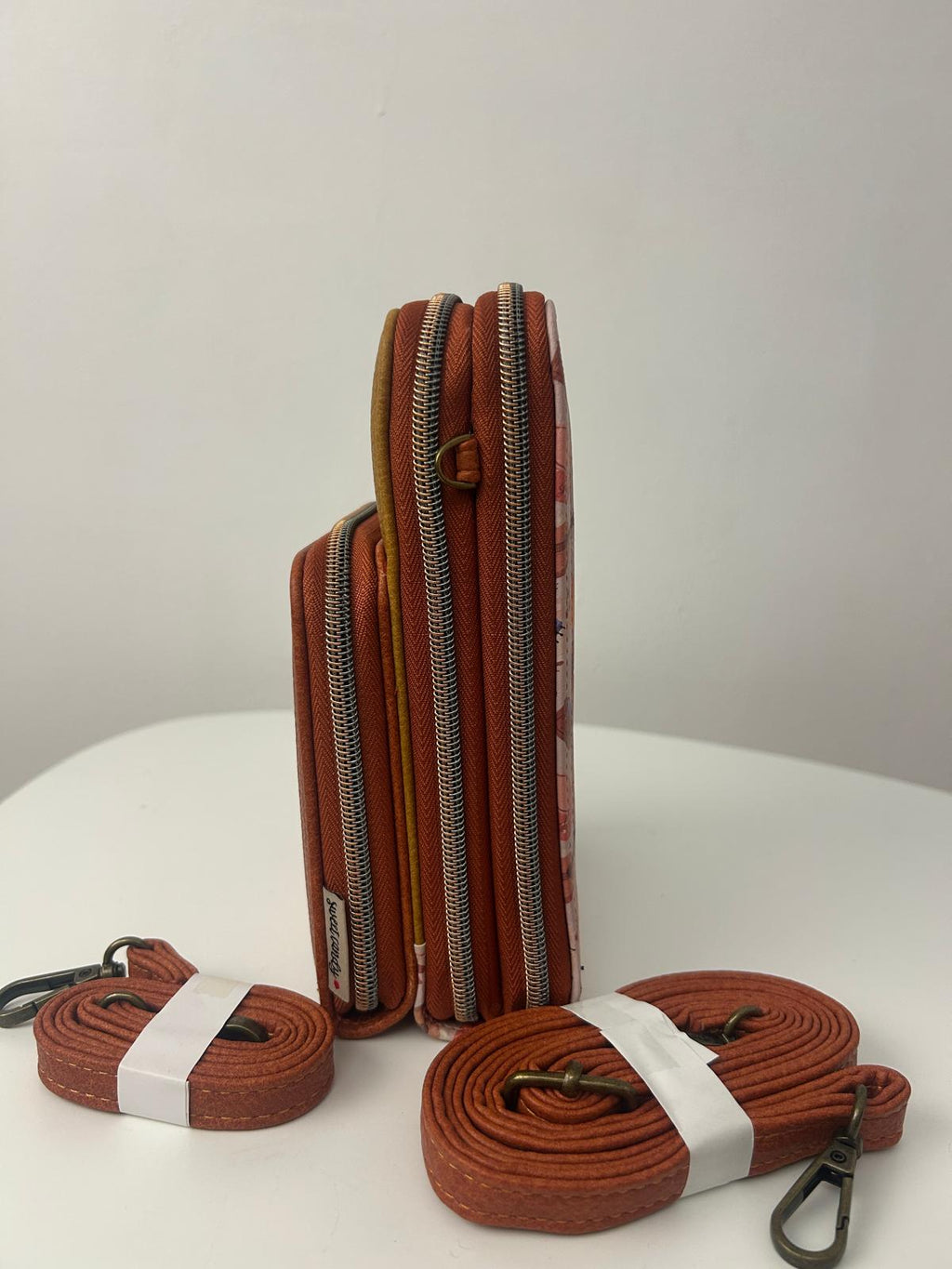 Geantă de mână pentru telefon mobil, cu sweet candy păpușă și buzunar transparent la spate