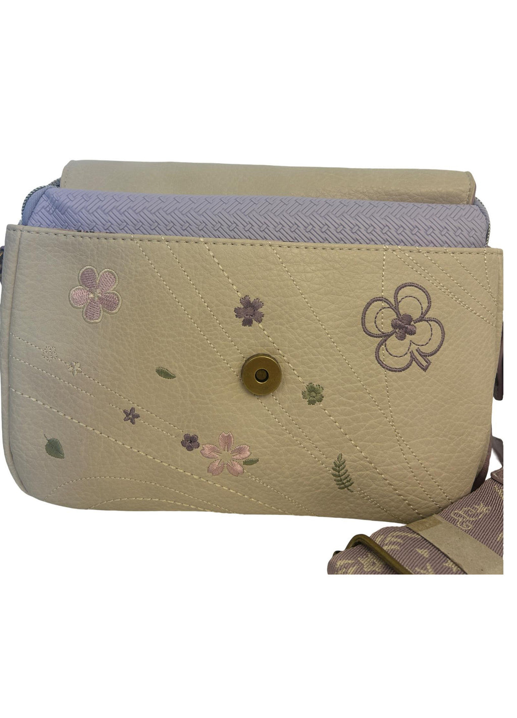 Geanta crossbody cu 2 compartimente principale.