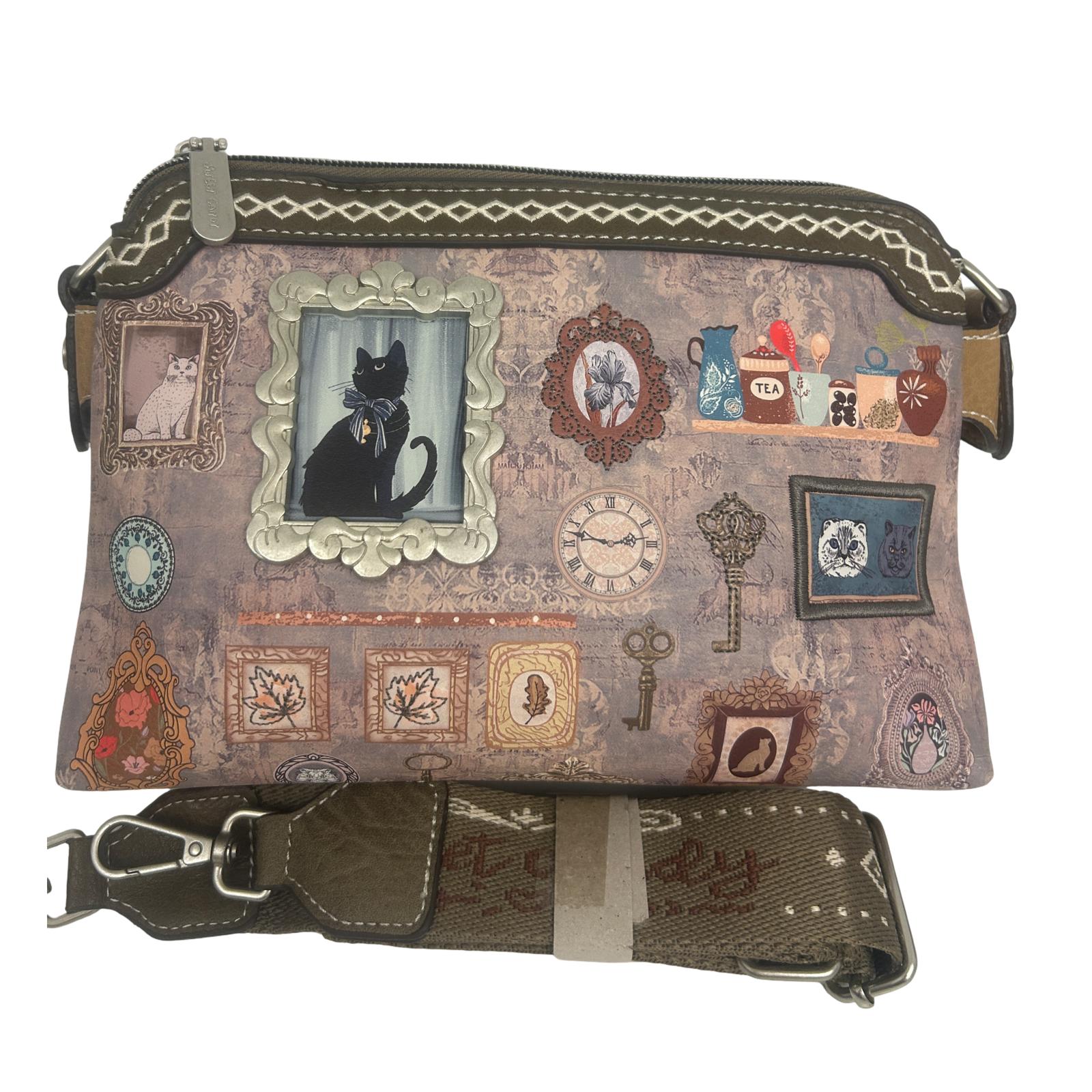 Geanta crossbody  cu 2 compartimente principale .